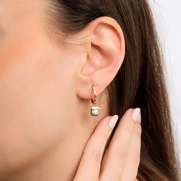 0.50 Carat Yellow Gold Diamond Hoop Solitaire Earrings (2)