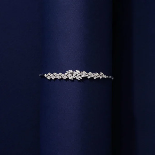 1.80 Carat Marquise-Effect Modern Diamond Bracelet (2)