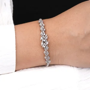 1.80 Carat Marquise-Effect Modern Diamond Bracelet