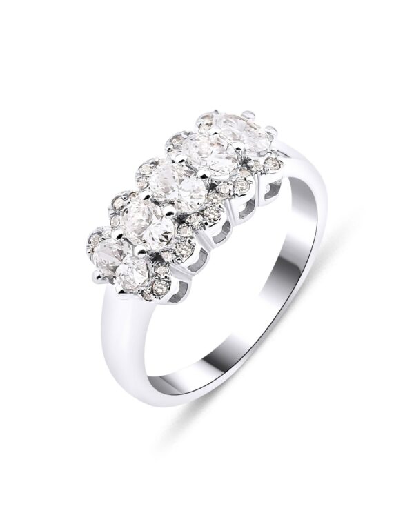 1.10 Carats E Color VS1 Grace Oval Lab Grown Diamond Ring