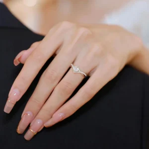 0.60 Carat F Color Designer Diamond Solitaire Ring