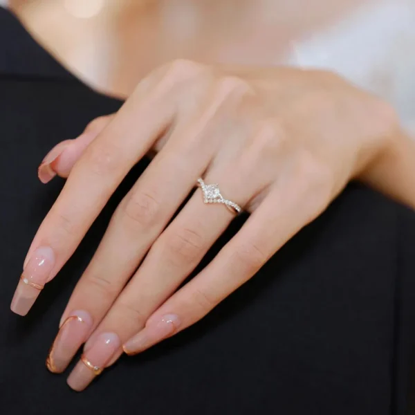 0.60 Carat F Color Designer Diamond Solitaire Ring (3)