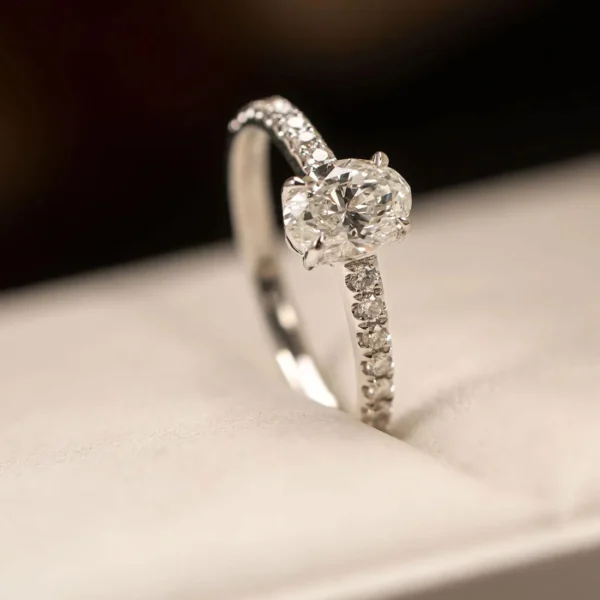 0.90 Carat Oval Cut Diamond Solitaire Ring (2)