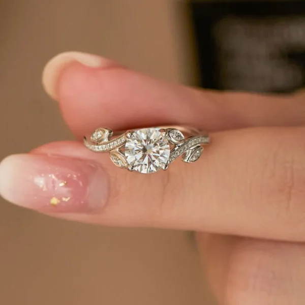 1 Carat Custom Design Vintage Diamond Solitaire Ring (3)