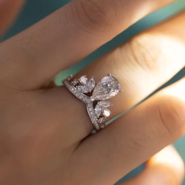 1.50 Carat Pear Cut Diamond Solitaire Ring (2)