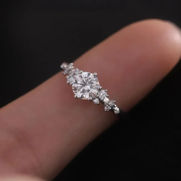 0.88 Carat Designer Diamond Solitaire Ring (4)