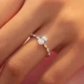 1 Carat HRD-Certified Oval Diamond Solitaire Ring