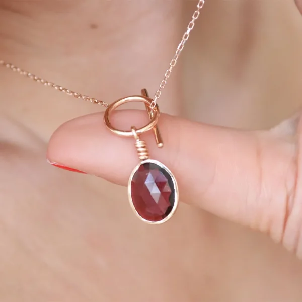 Design Vintage Flat-Cut Pink Tourmaline Rope Necklace (4)