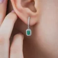 0.95 Carat Emerald Diamond Earrings (3)